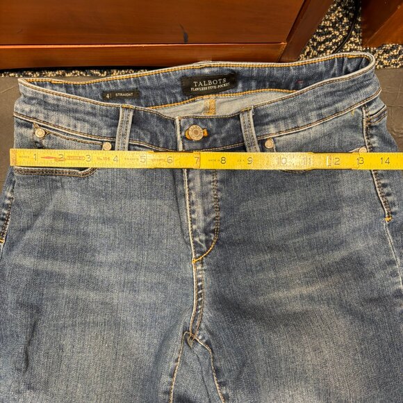 Talbots Women’s Blue Straight-Leg Jeans – Size 4, Flawless Five-Pocket Denim - Picture 4 of 5